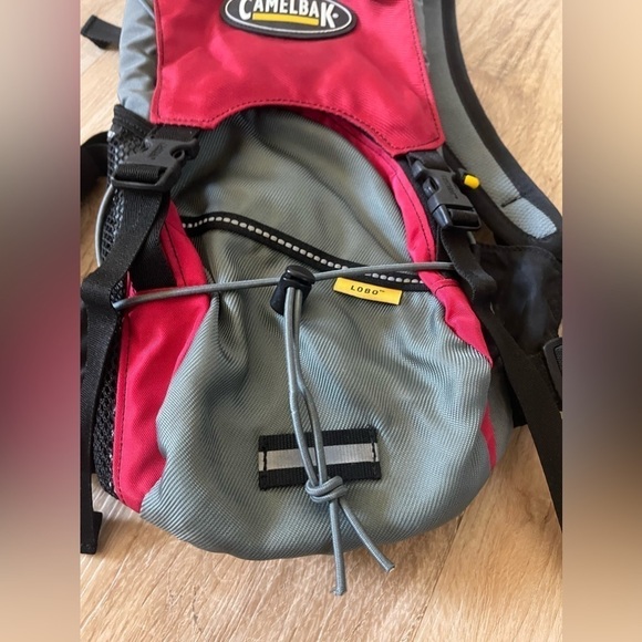 Camelbak Lobo Hydration Water Backpack Red/Gray - Picture 4 of 4
